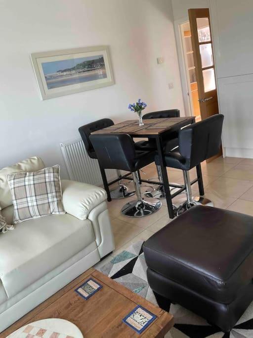 The Anchor, Swordanes Villa Banff Bagian luar foto